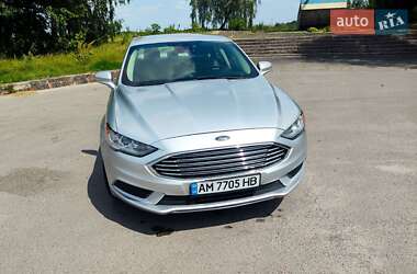 Седан Ford Fusion 2016 в 