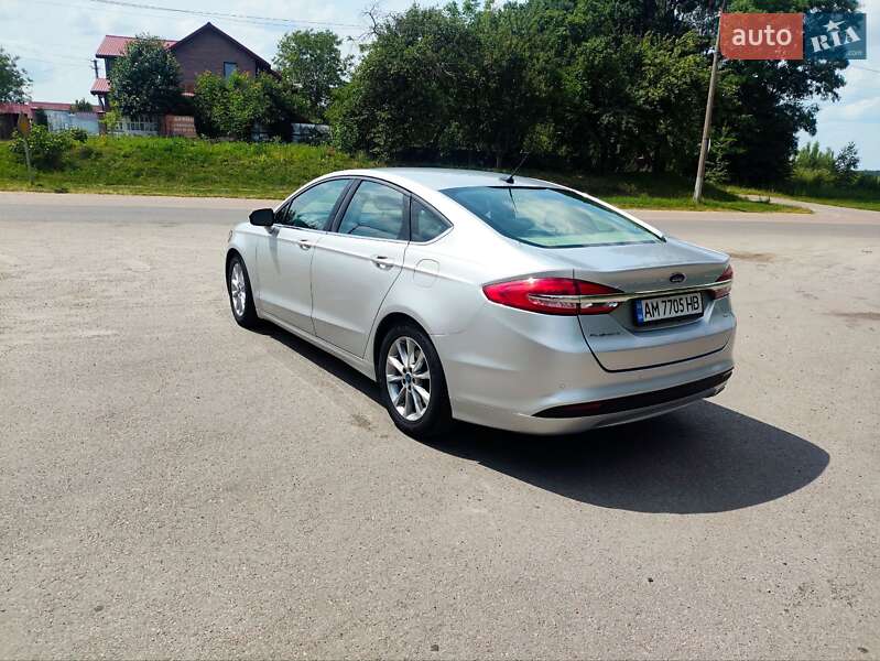 Седан Ford Fusion 2016 в Житомире