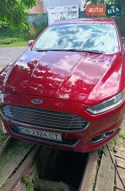 Седан Ford Fusion 2016 в 