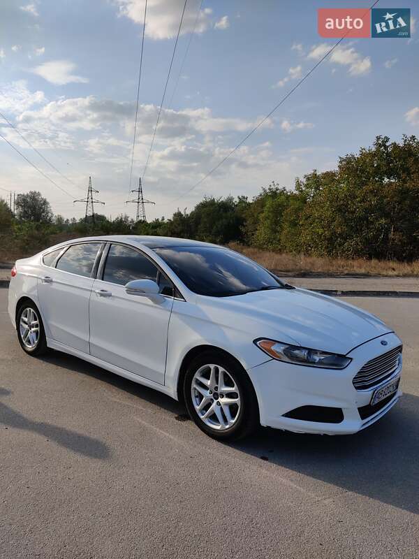 Седан Ford Fusion 2015 в Вінниці