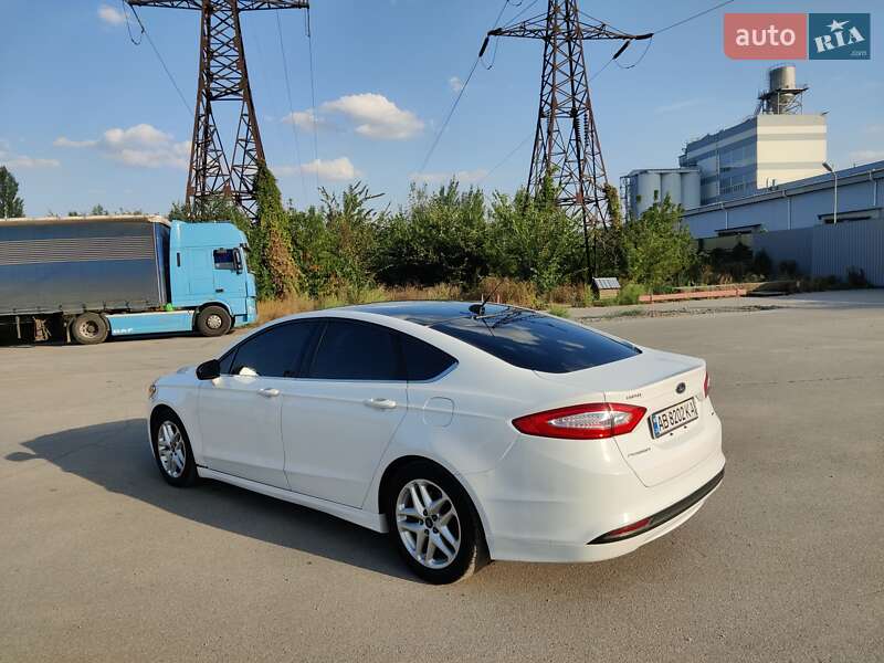 Седан Ford Fusion 2015 в Вінниці