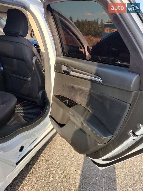 Седан Ford Fusion 2015 в Вінниці