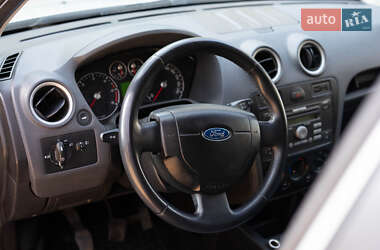 Хетчбек Ford Fusion 2008 в 