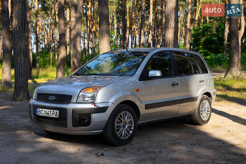 Хэтчбек Ford Fusion 2008 в Житомире