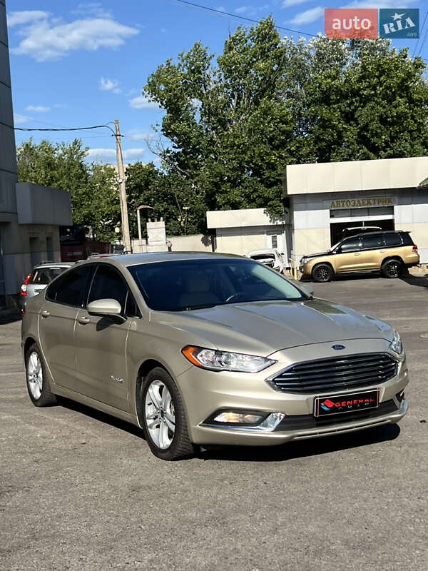 Седан Ford Fusion 2017 в Одесі