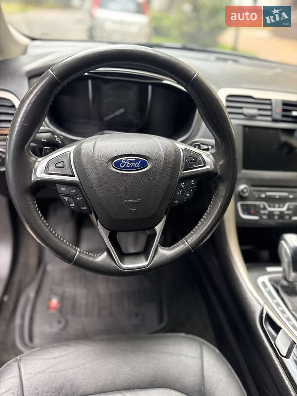 Седан Ford Fusion 2016 в Києві фото 23 Седан Ford Fusion 2016 в Києві