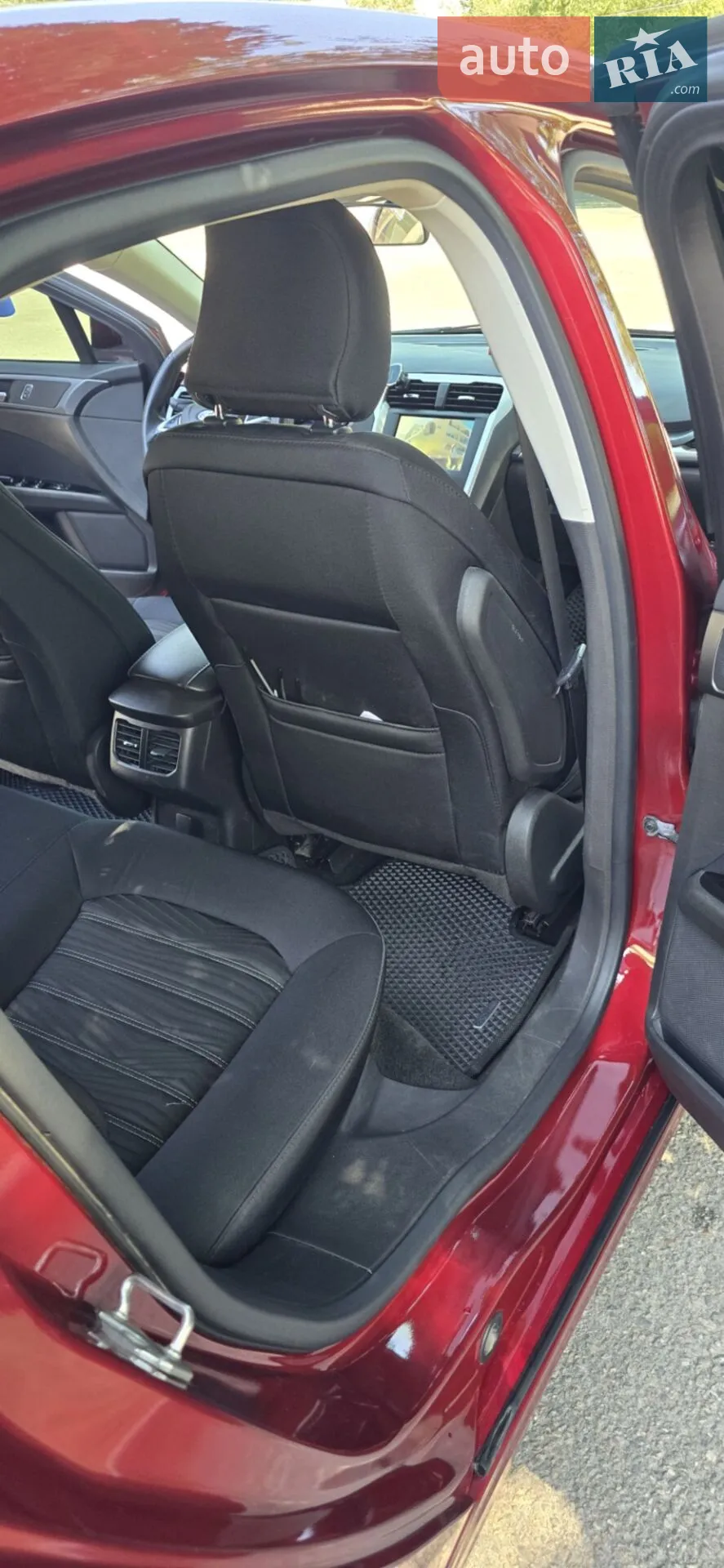 2016 Ford Fusion - мініатюра 18