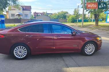 Седан Ford Fusion 2014 в 