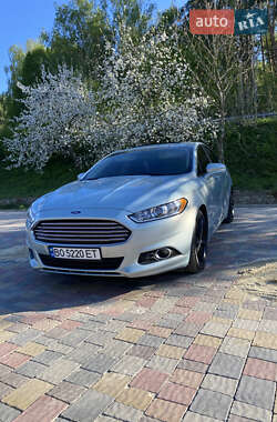 Седан Ford Fusion 2014 в 