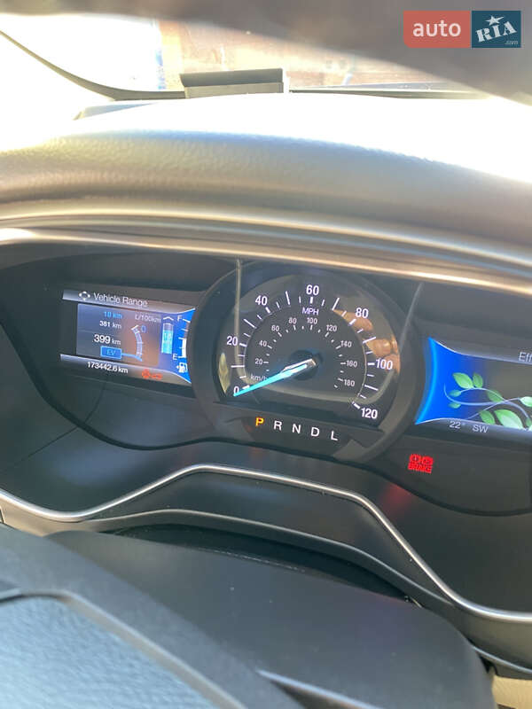 Седан Ford Fusion 2014 в Тернополе