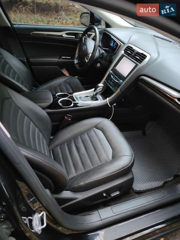 Седан Ford Fusion 2013 в Одессе