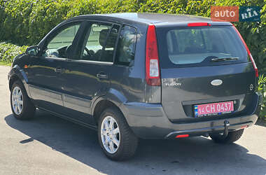 Хэтчбек Ford Fusion 2009 в 