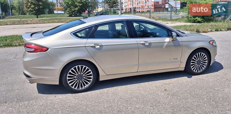 Седан Ford Fusion 2018 в Харькове