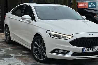 Седан Ford Fusion 2017 в 