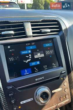 Седан Ford Fusion 2017 в 
