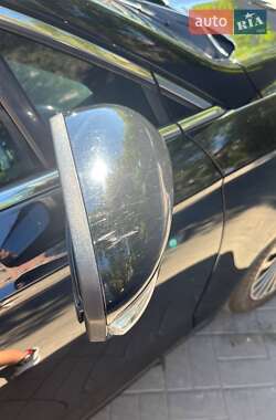 Седан Ford Fusion 2017 в 
