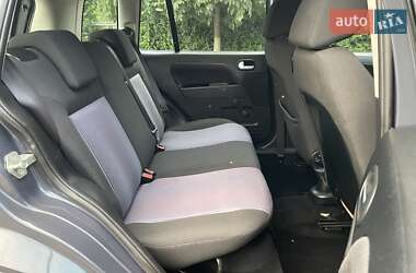 Хэтчбек Ford Fusion 2011 в 