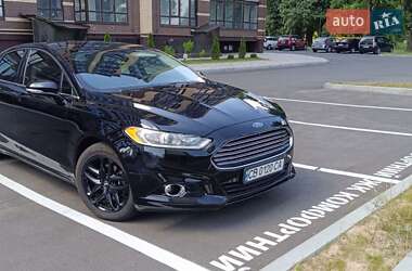 Седан Ford Fusion 2016 в 
