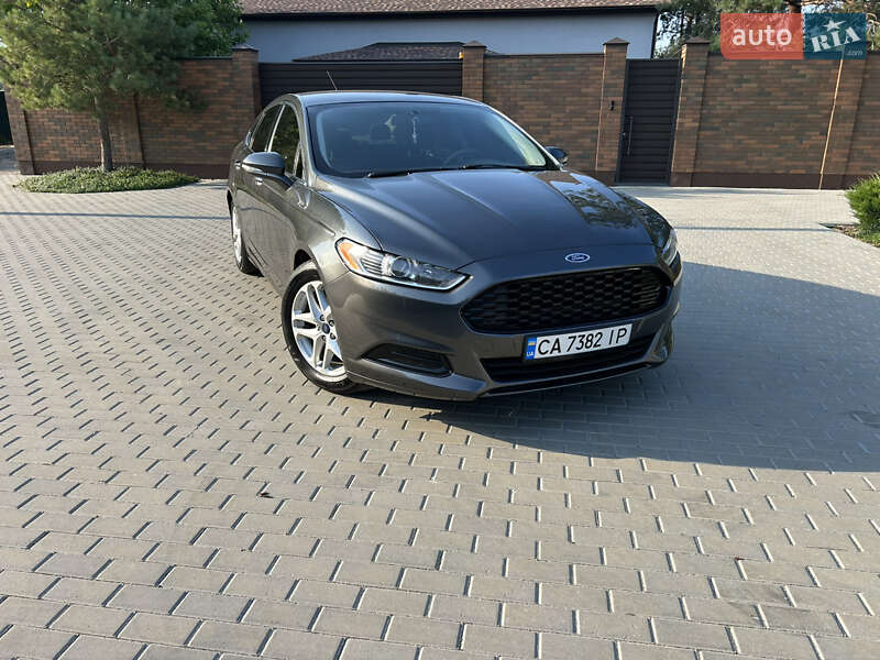 Ford Fusion 2015