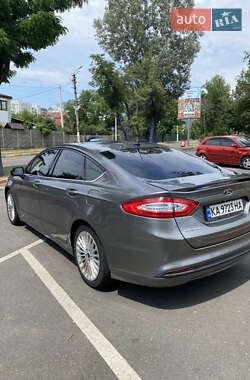 Седан Ford Fusion 2014 в 
