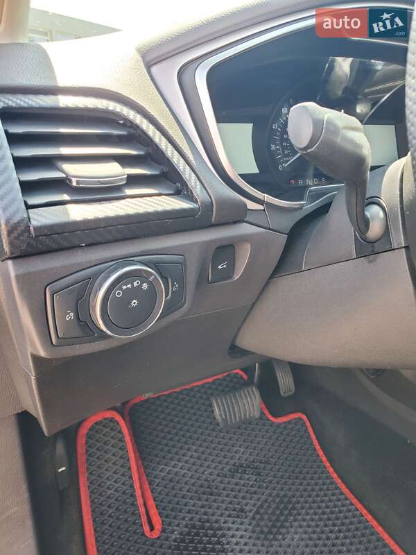 Седан Ford Fusion 2013 в Кропивницькому