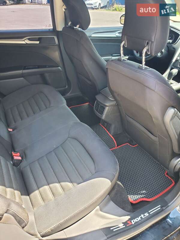 Седан Ford Fusion 2013 в Кропивницькому