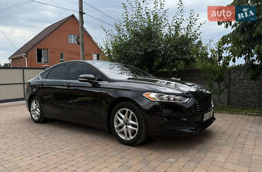 Седан Ford Fusion 2014 в 