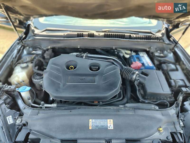 Седан Ford Fusion 2013 в Одессе