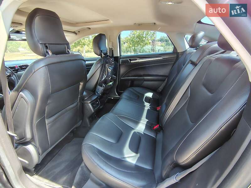 Седан Ford Fusion 2013 в Одессе