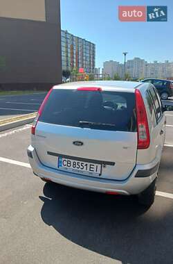 Хетчбек Ford Fusion 2009 в 