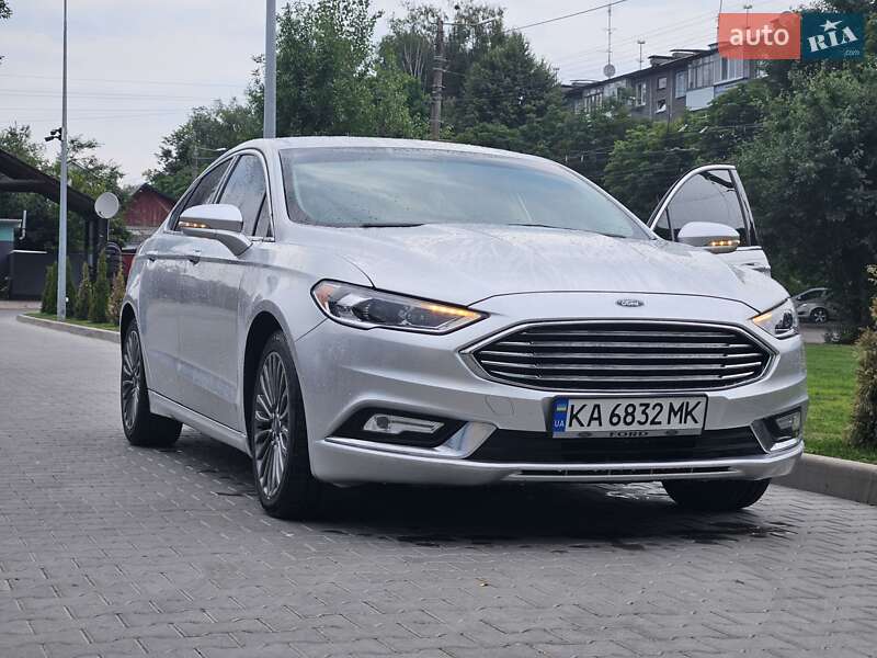 Седан Ford Fusion 2016 в Житомирі