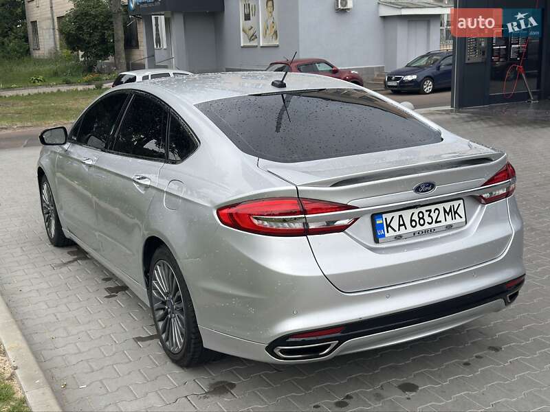 Седан Ford Fusion 2016 в Житомирі