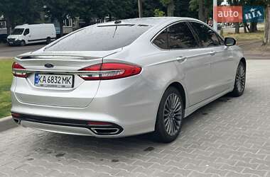 Седан Ford Fusion 2016 в 