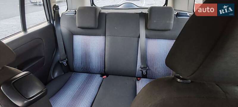 Хетчбек Ford Fusion 2007 в Дніпрі