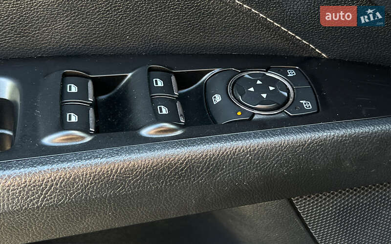 Седан Ford Fusion 2020 в Львове
