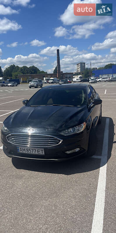 Седан Ford Fusion 2016 в 