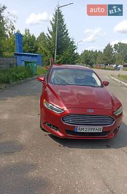 Седан Ford Fusion 2013 в 