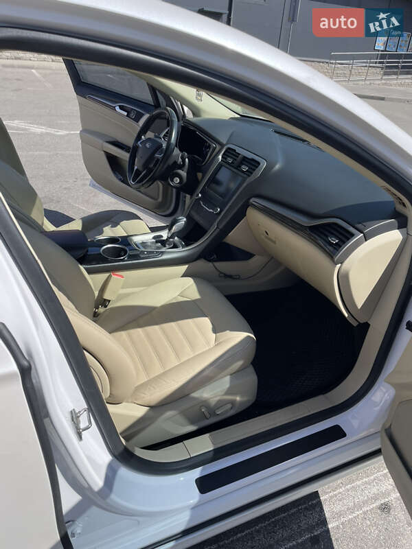 Седан Ford Fusion 2013 в Броварах фото 16 Седан Ford Fusion 2013 в Броварах