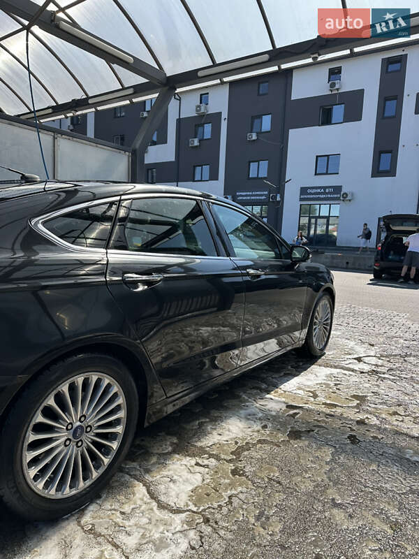 Седан Ford Fusion 2014 в Киеве