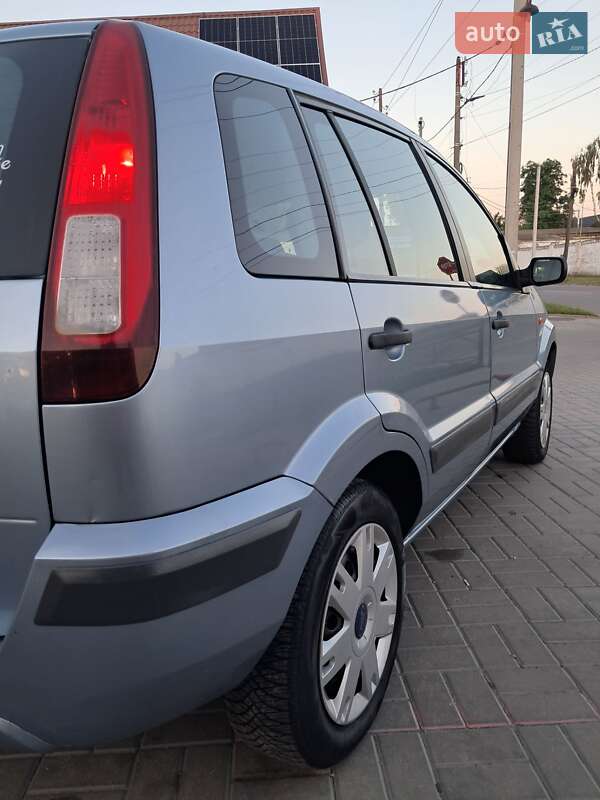 Хетчбек Ford Fusion 2007 в Прилуках