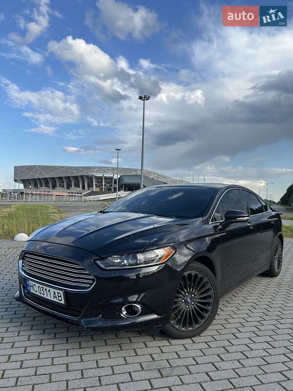 Седан Ford Fusion 2014 в 