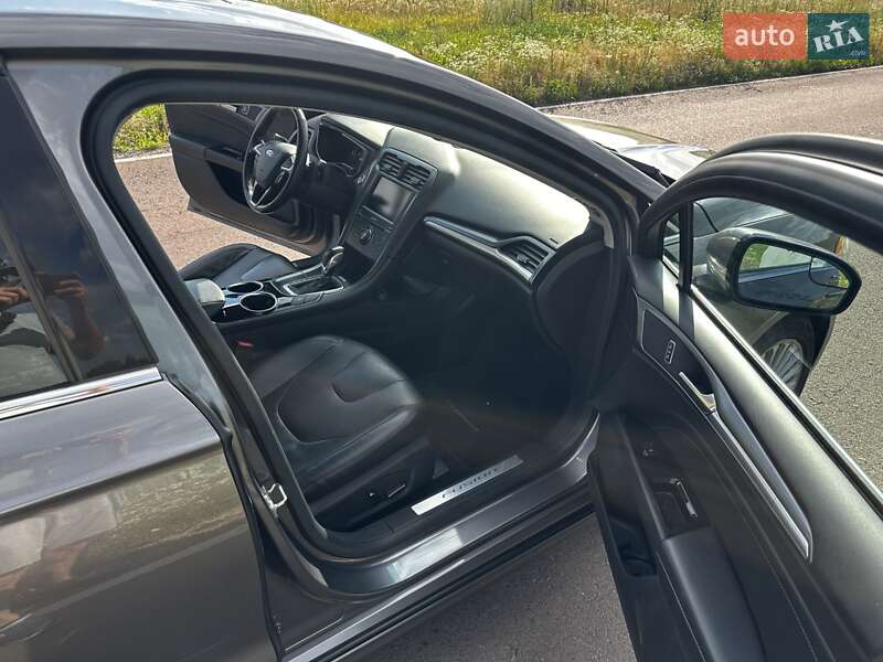 Седан Ford Fusion 2012 в Києві