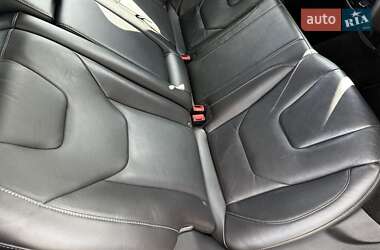 Седан Ford Fusion 2012 в 