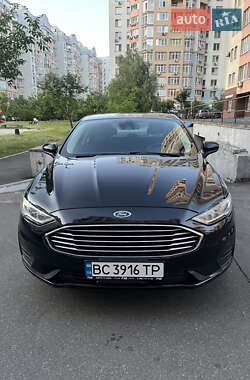 Седан Ford Fusion 2019 в Києві