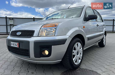 Хэтчбек Ford Fusion 2007 в 