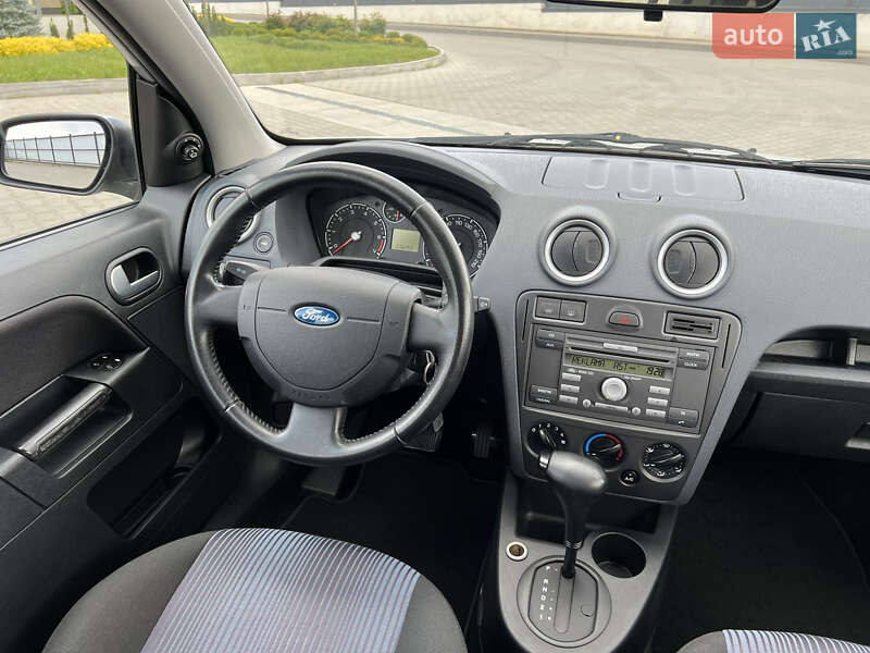 Хетчбек Ford Fusion 2007 в Луцьку