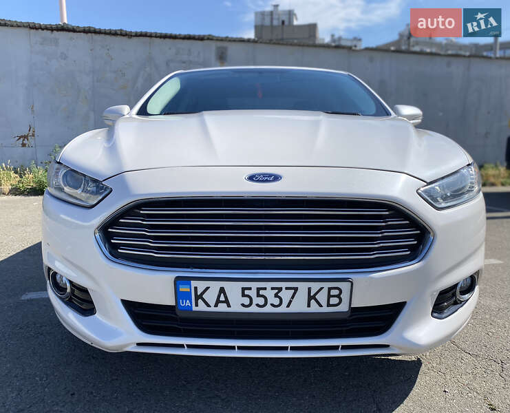 Седан Ford Fusion 2013 в Киеве