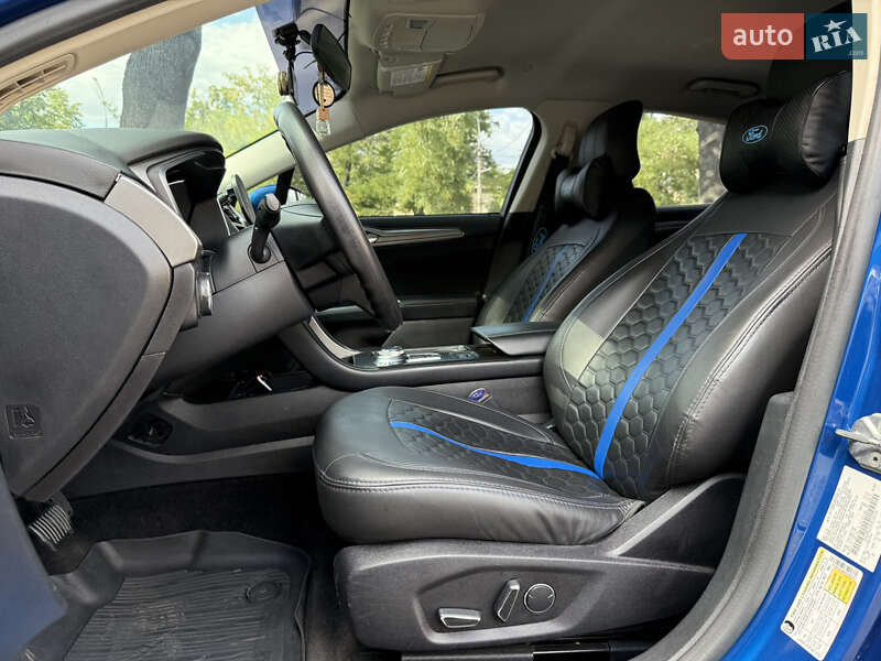 Седан Ford Fusion 2016 в Николаеве