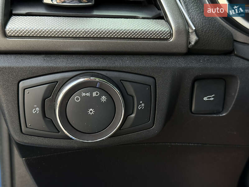 Седан Ford Fusion 2016 в Николаеве