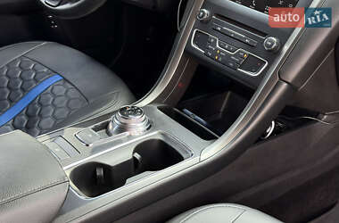 Седан Ford Fusion 2016 в 